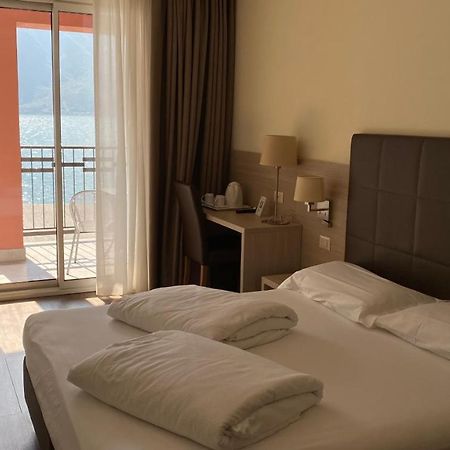 Hotel Capo Reamol Лімоне-суль-Гарда Екстер'єр фото